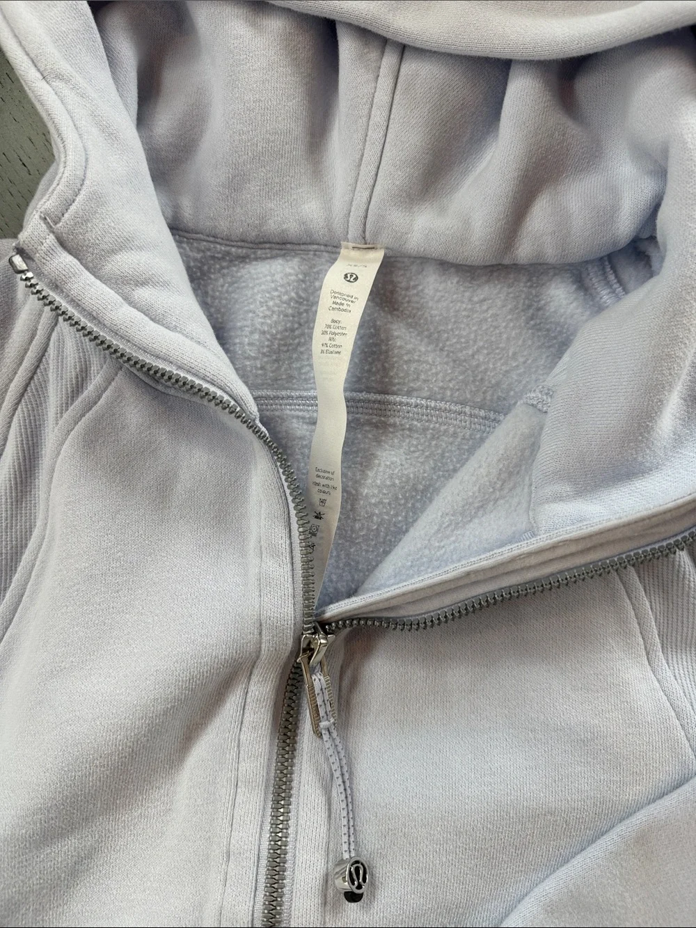 lululemon athletica set of two scuba Hoodies - Burgundy & Light blue xs/s